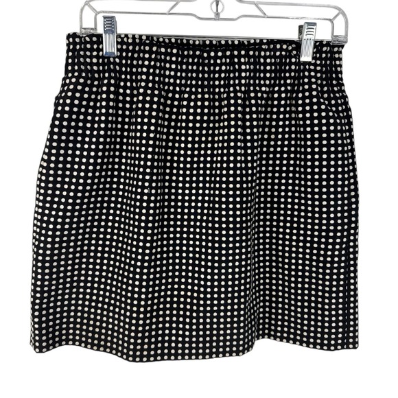 J.CREW Dresses & Skirts - J.Crew Women's 6 Pull On Knit Mini Skirt Black Cream Polka-dot EUC Length‎ 17"